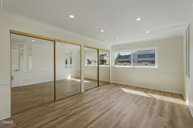 320 E Stocker Street 205, Glendale, CA 91207