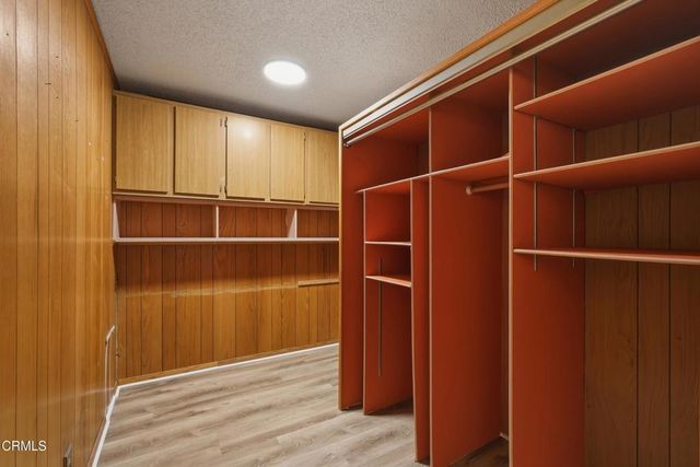 320 E Stocker Street 205, Glendale, CA 91207