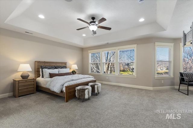 1082 E. Azan St., Meridian, ID 83646