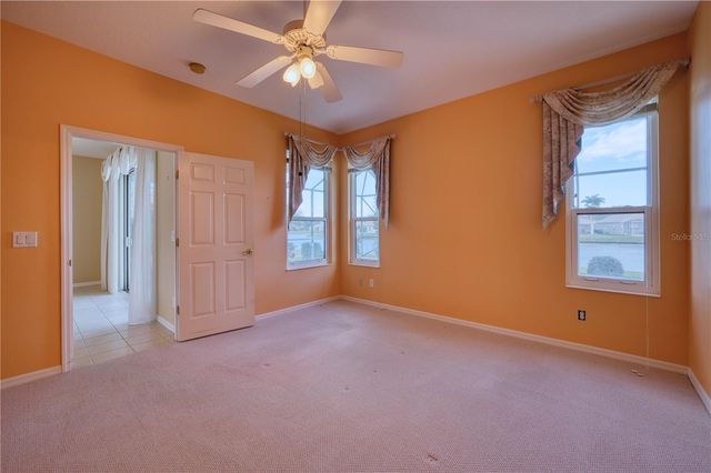 8025 STIRLING FALLS CIRCLE, Sarasota, FL 34243