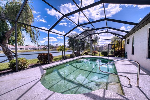 8025 STIRLING FALLS CIRCLE, Sarasota, FL 34243