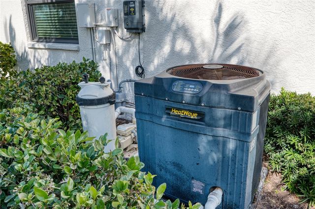 8025 STIRLING FALLS CIRCLE, Sarasota, FL 34243