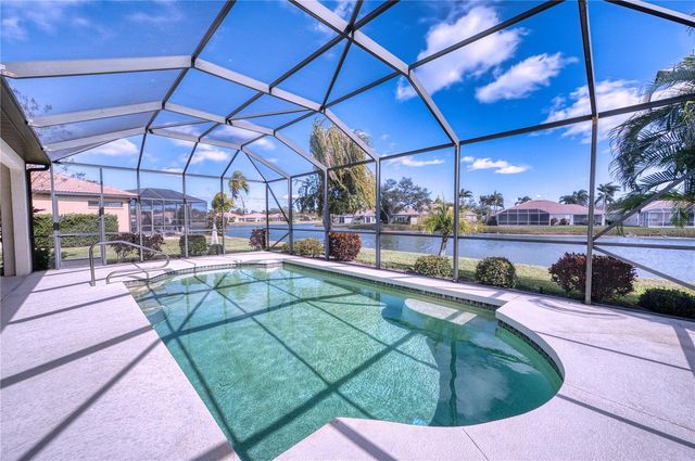 8025 STIRLING FALLS CIRCLE, Sarasota, FL 34243