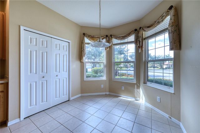 8025 STIRLING FALLS CIRCLE, Sarasota, FL 34243