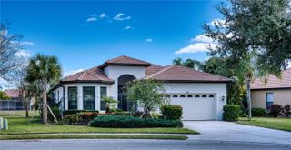8025 STIRLING FALLS CIRCLE, Sarasota, FL 34243