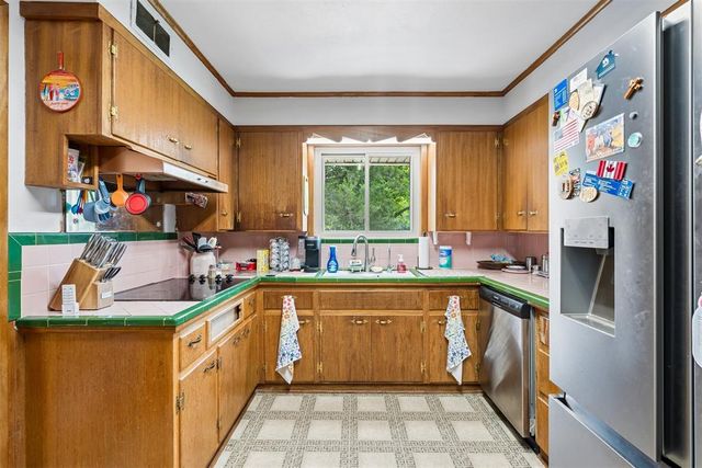 111 Crestmont Avenue, Norman, OK 73069