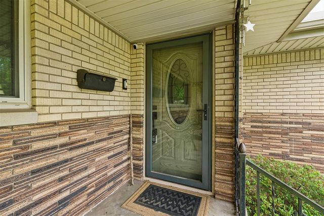 111 Crestmont Avenue, Norman, OK 73069