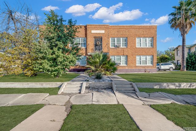 1409 W Woodlawn, San Antonio, TX 78201