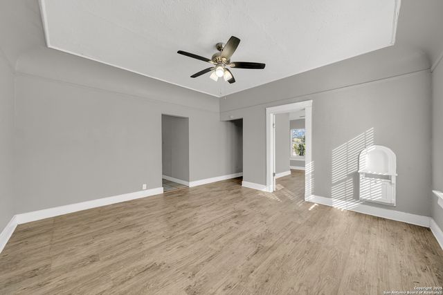 1409 W Woodlawn, San Antonio, TX 78201