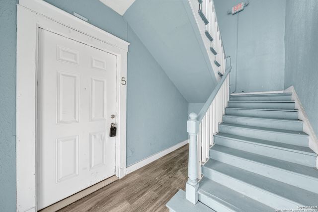 1409 W Woodlawn, San Antonio, TX 78201