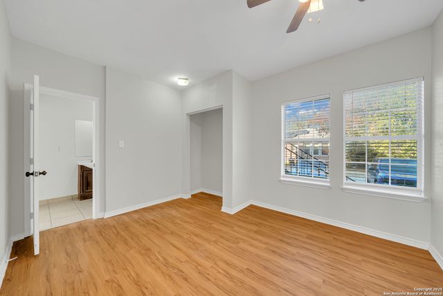 1409 W Woodlawn, San Antonio, TX 78201