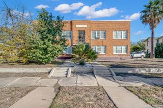 1409 W Woodlawn, San Antonio, TX 78201