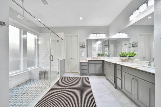 6718 Sotoria Lane, Sugar Land, TX 77479