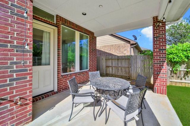 6718 Sotoria Lane, Sugar Land, TX 77479