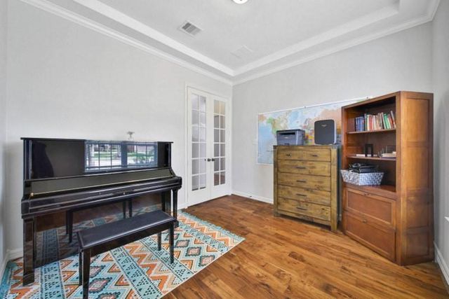 6718 Sotoria Lane, Sugar Land, TX 77479