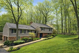 633 Coy Lane, Russell, OH 44022