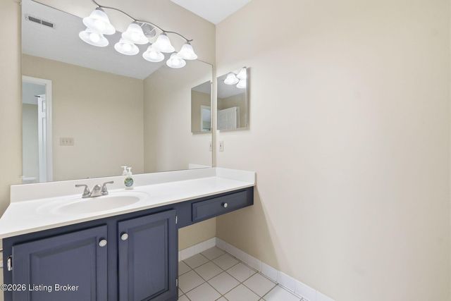 3910 Village Green Dr, Louisville, KY 40299