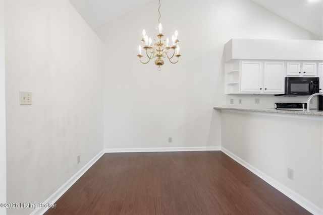 3910 Village Green Dr, Louisville, KY 40299