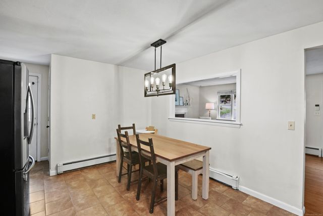 5 Ledgewood Drive, Ledyard, CT 06335