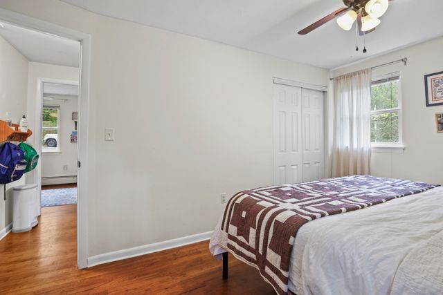 5 Ledgewood Drive, Ledyard, CT 06335