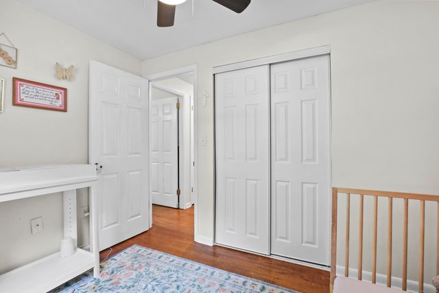 5 Ledgewood Drive, Ledyard, CT 06335