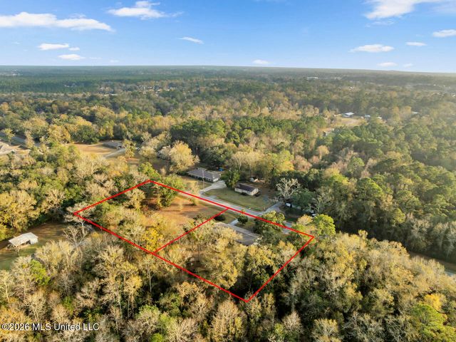 13600 Money Farm Road, Ocean Springs, MS 39564