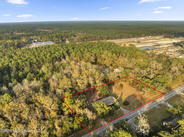 13600 Money Farm Road, Ocean Springs, MS 39564