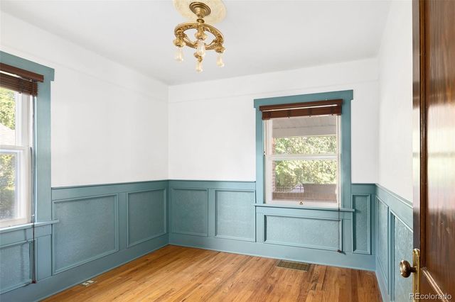 1455 S Emerson Street, Denver, CO 80210