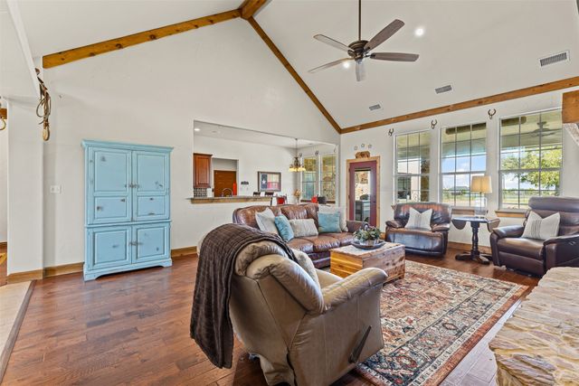 216 Megan Court, Hudson Oaks, TX 76087