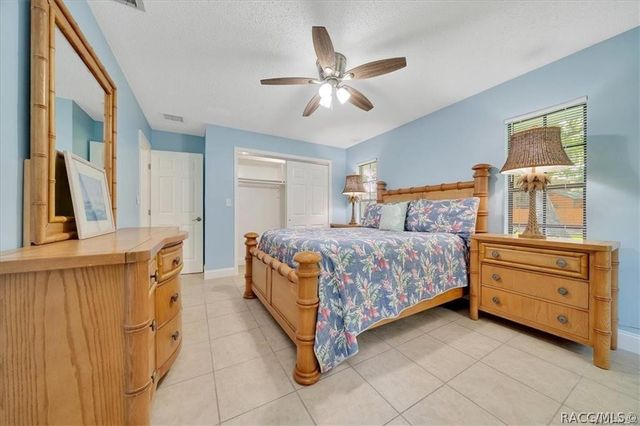 4330 S Conwell Point, Homosassa, FL 34448
