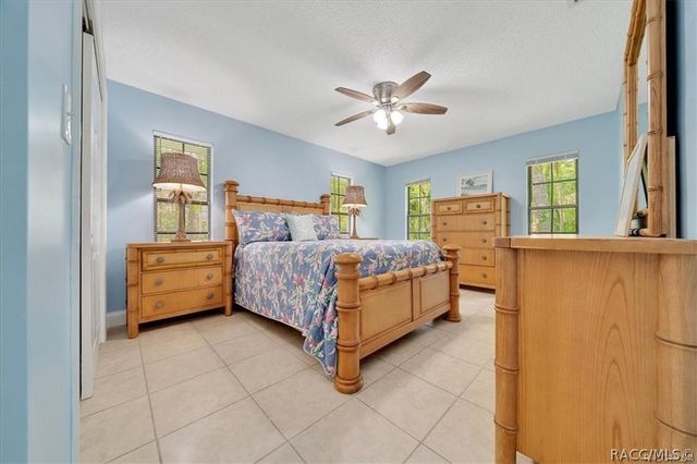 4330 S Conwell Point, Homosassa, FL 34448