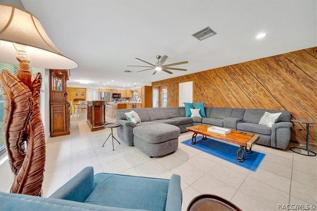 4330 S Conwell Point, Homosassa, FL 34448