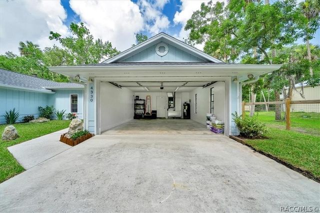 4330 S Conwell Point, Homosassa, FL 34448