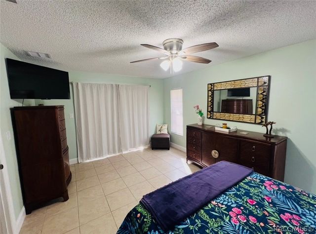 4330 S Conwell Point, Homosassa, FL 34448