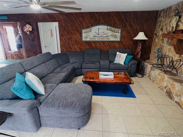 4330 S Conwell Point, Homosassa, FL 34448