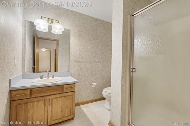 3376 Rivers Edge Drive, Wayne, MI 48184