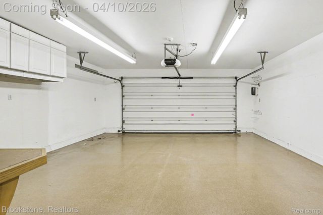 3376 Rivers Edge Drive, Wayne, MI 48184