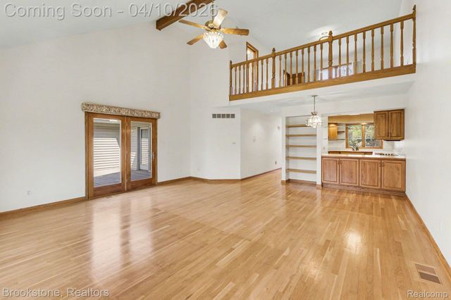 3376 Rivers Edge Drive, Wayne, MI 48184