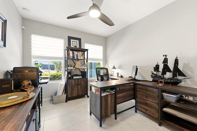 3899 SE Lee Street, Stuart, FL 34997