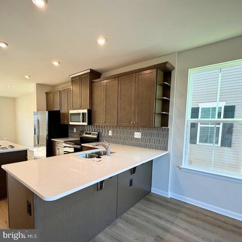 4714 TORREY LN, Fredericksburg, VA 22407