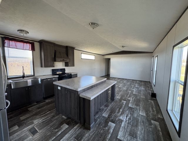 261 Sweet Silo Ln, Mcminnville, TN 37110