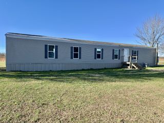 261 Sweet Silo Ln, Mcminnville, TN 37110