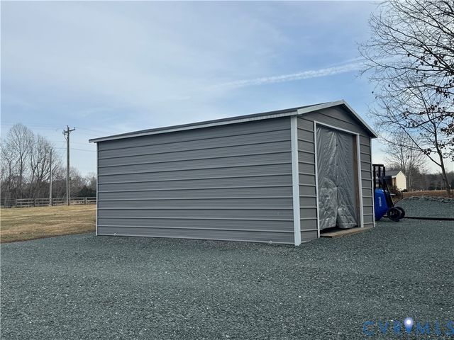 95 Shaunah Ln, Louisa, VA 23093