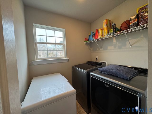 95 Shaunah Ln, Louisa, VA 23093