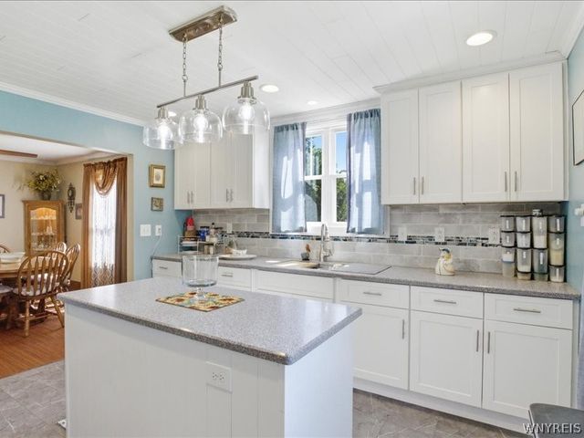 699 Losson Road, Cheektowaga, NY 14227