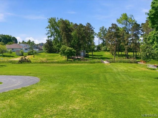 699 Losson Road, Cheektowaga, NY 14227