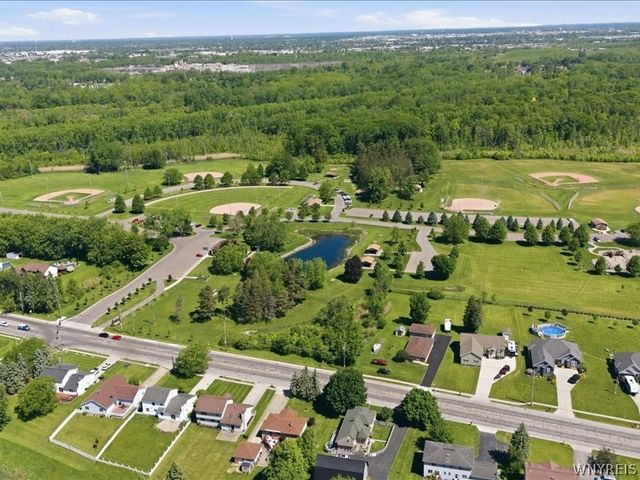 699 Losson Road, Cheektowaga, NY 14227