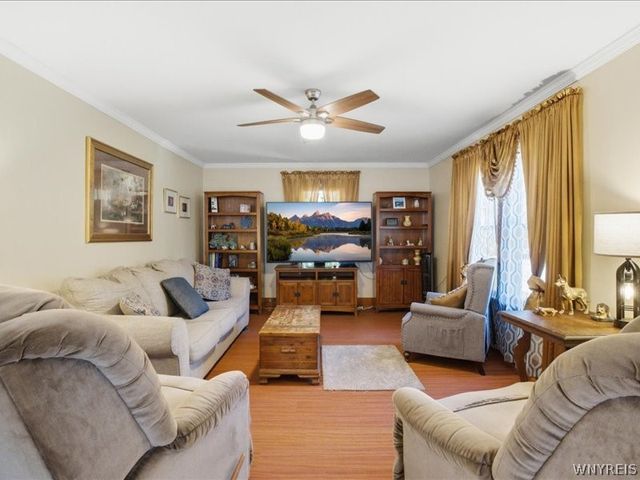 699 Losson Road, Cheektowaga, NY 14227