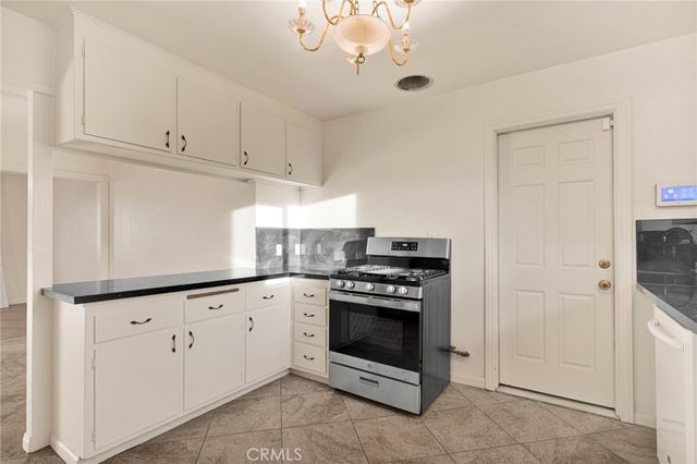 15177 Mendota, Apple Valley, CA 92307