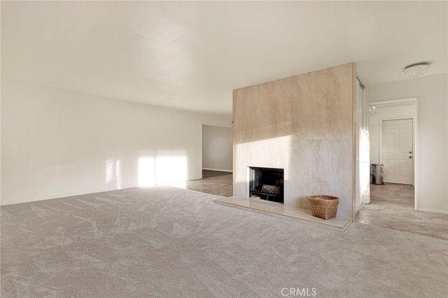 15177 Mendota, Apple Valley, CA 92307